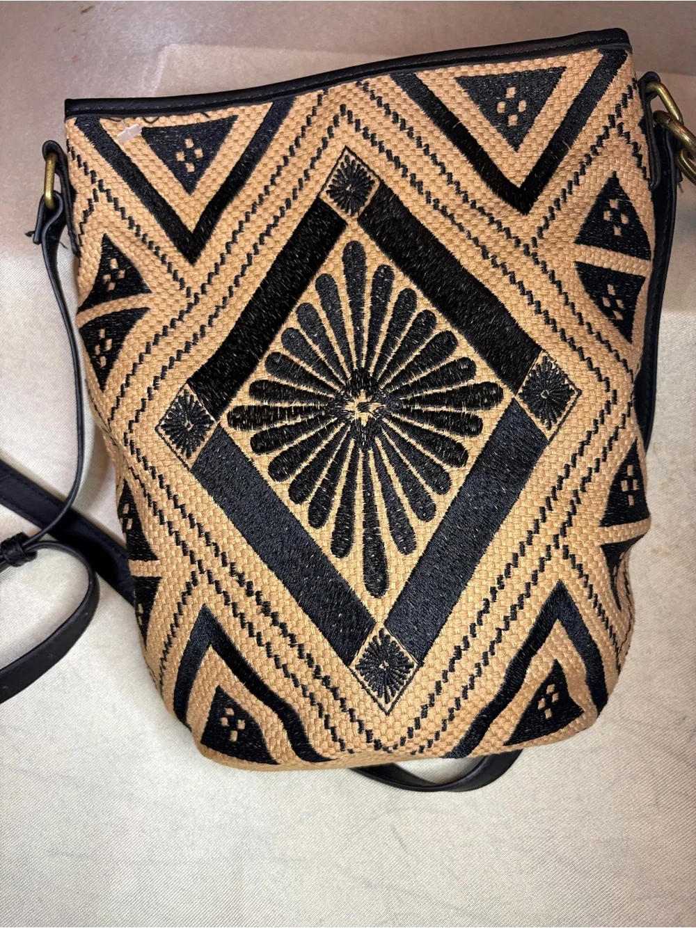 Maya Jute Hippie Woven Geometric Crossbody Bag in Black and Tan